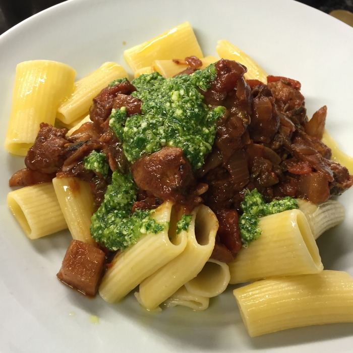 Rigatoni mit Fenchelschinken-Sauce