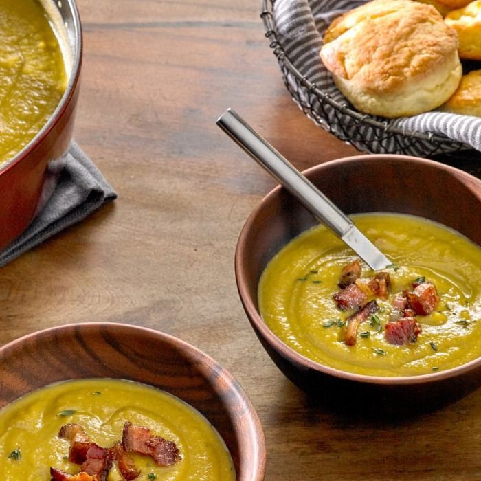 Gänsefleischsuppe