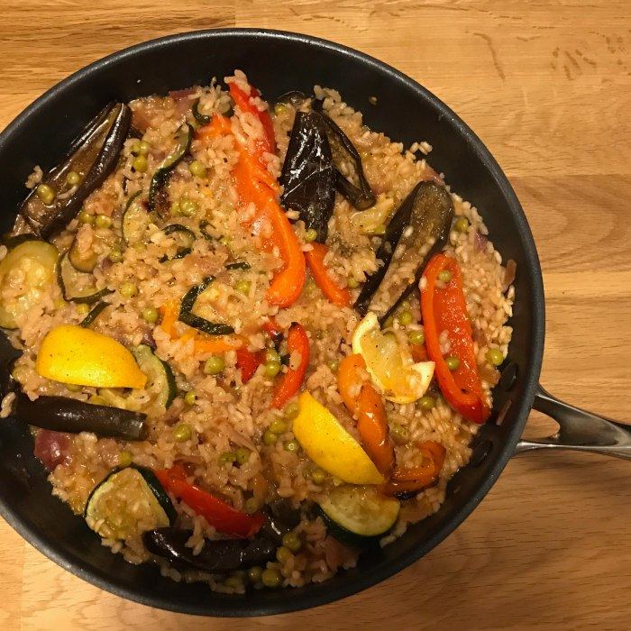 Gebratenes Fenchel- und Zucchini-Paella