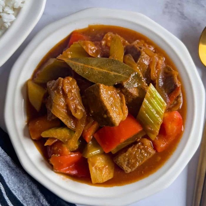 Mechado mit Rindfleisch