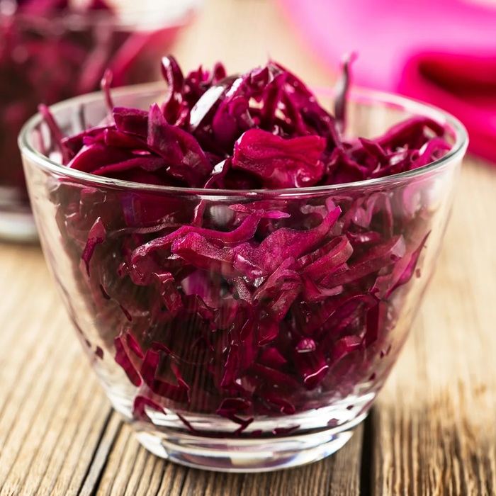 Rote Beete und Rotkohl-Sauerkraut