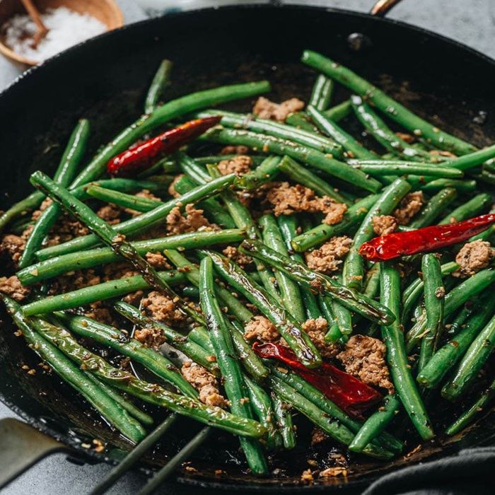 Sichuan-Style Pfanne mit Chinesischen Langkohl